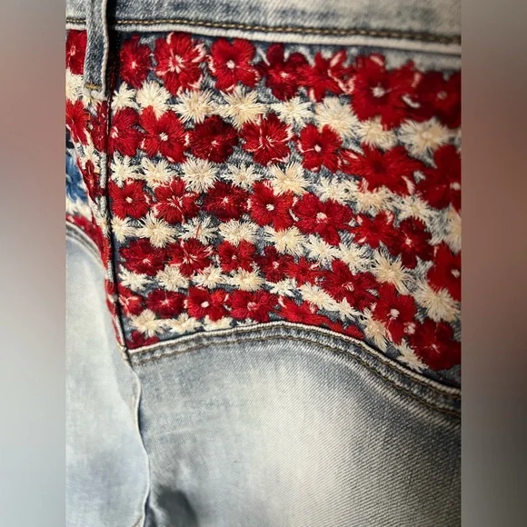 DRIFTWOOD JEANS Farrah X Floral Flags Jeans